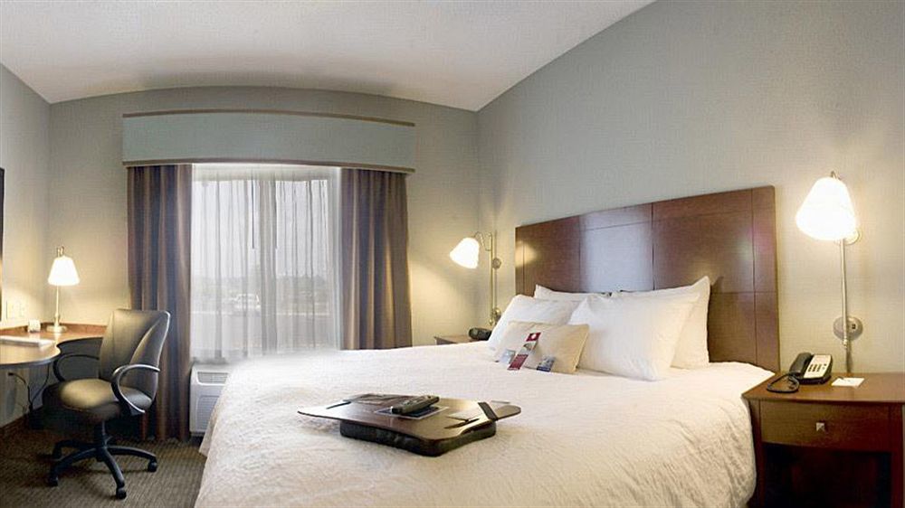 Hampton Inn Warsaw Exteriör bild